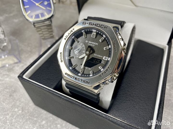 Часы Casio G-Shock GA-2100