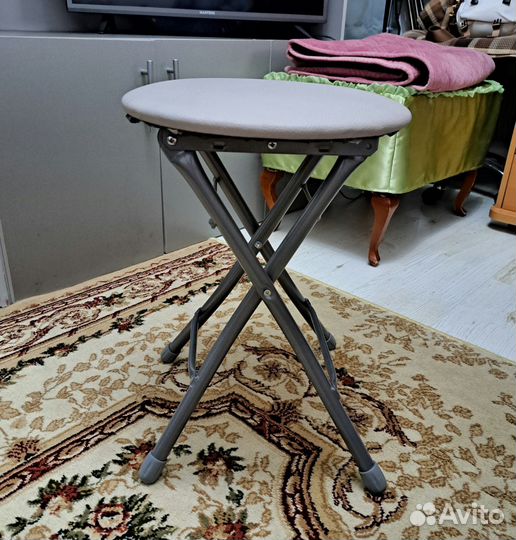 Табуретка в отличном состоянии