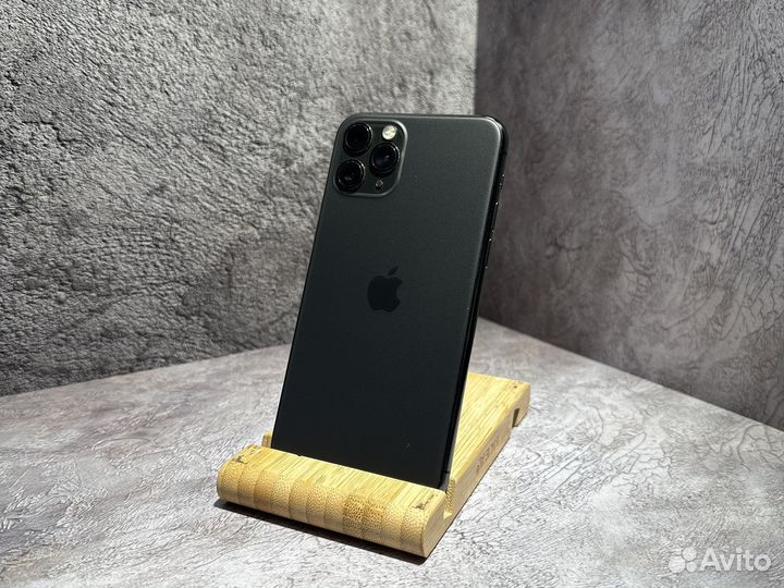 iPhone 11 Pro, 64 ГБ