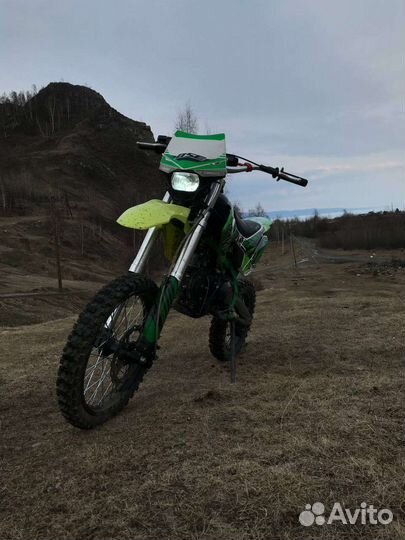 Мотоцикл BSE PH125E