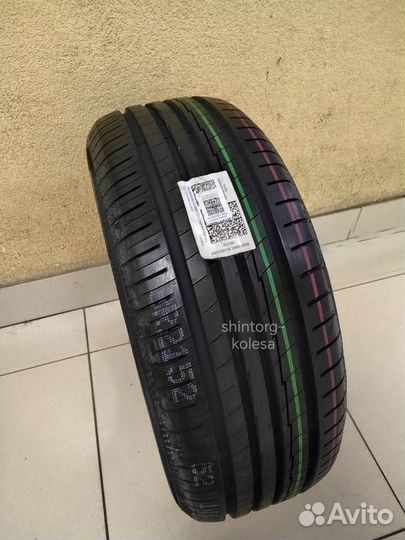 Yokohama BluEarth AE50 235/55 R18 100V