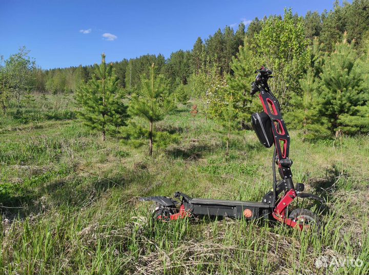 Электро самокат Ultron T128