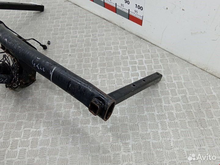 Фаркоп для Volkswagen Passat 5 GP