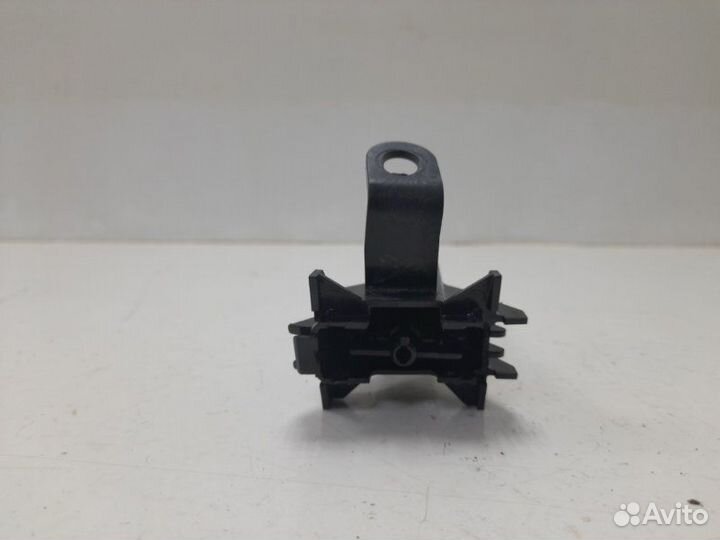 Форсунка омывателя левая Toyota Camry 40 2006