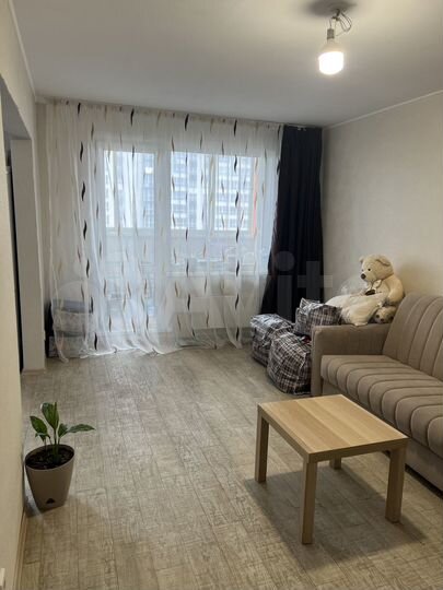 1-к. квартира, 35 м², 9/16 эт.