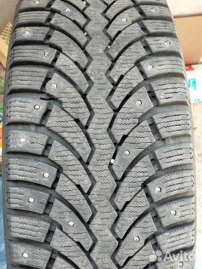 Pirelli Formula Ice 215/65 R16 98