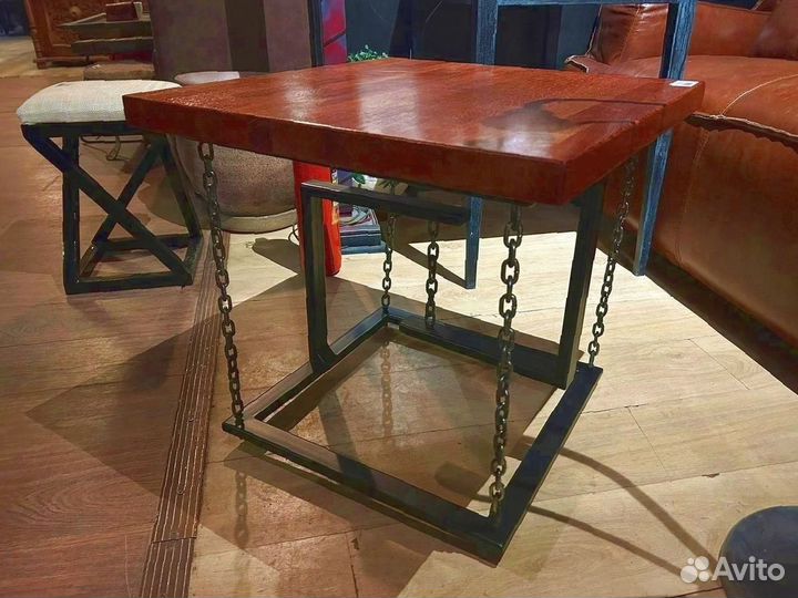 Левитирующий столик системы Тенсегрити