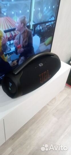 Колонка jbl boombox 3