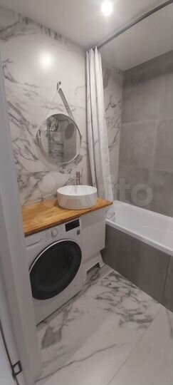 2-к. квартира, 70 м², 3/9 эт.