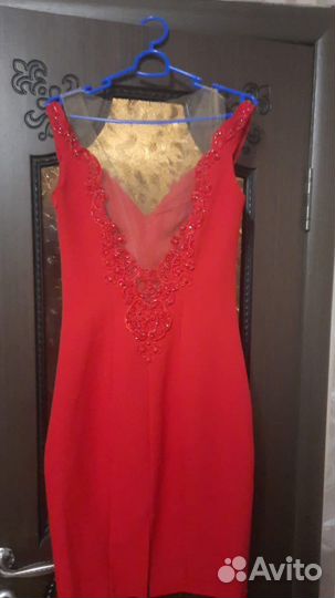 Вечернее платье