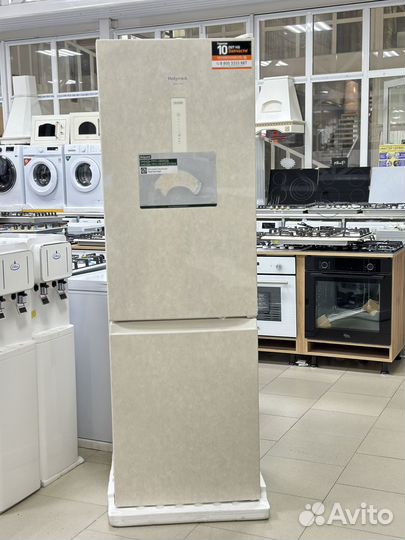 Холодильник новый