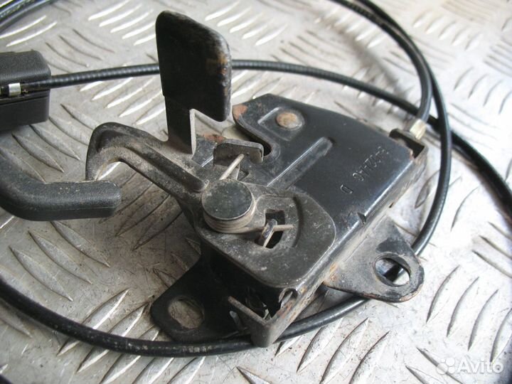 Замок капота Chery Very A13 2012г