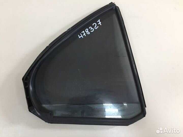 Стекло двери задней правой форточка Mitsubishi Lan