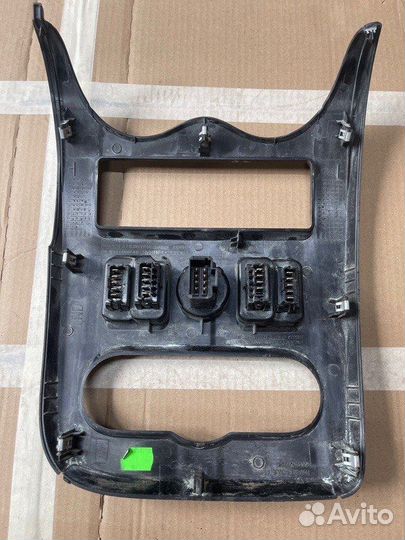 Блок кнопок Ваз Largus 21129 2019