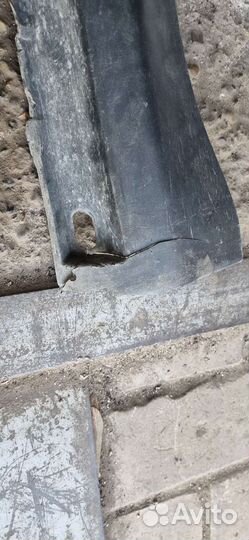 Накладка на порог наружная Subaru Tribeca b9