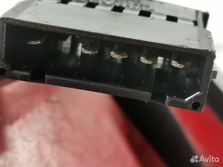 Фонарь задний для Audi A4 B5 8D0945112D