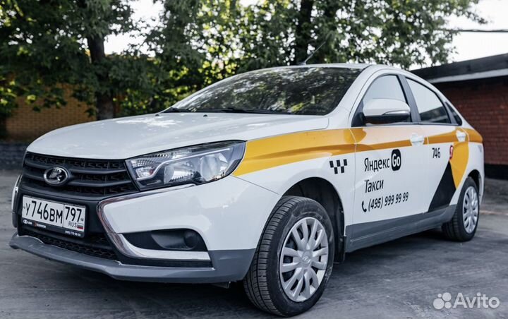 Аренда авто под такси LADA Vesta Метан