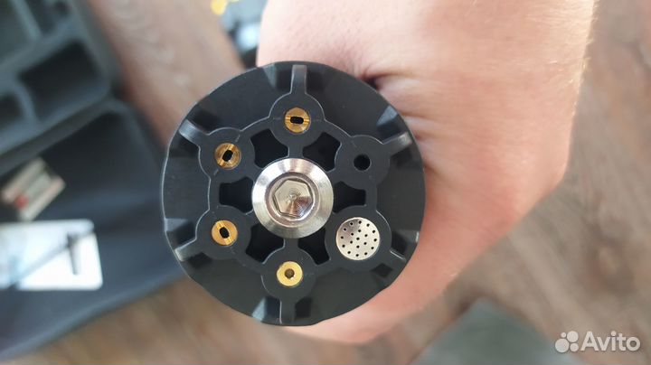 Аккумуляторная мойка высокого давления