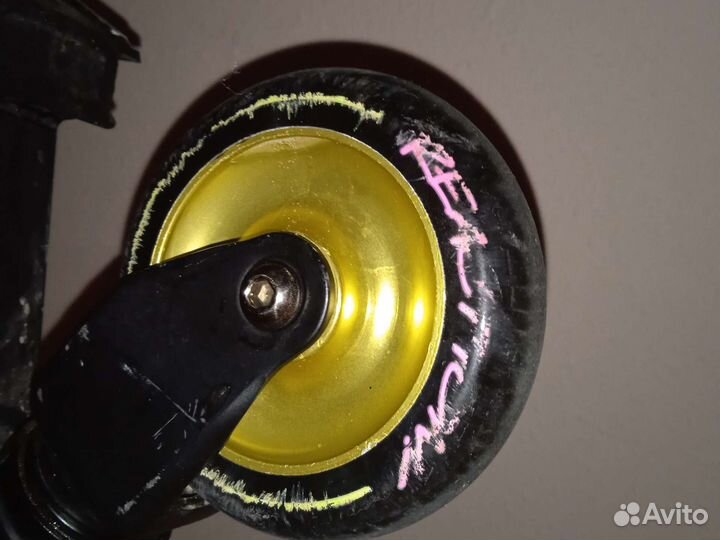 Самокат 2 недели в хорошем состоянии