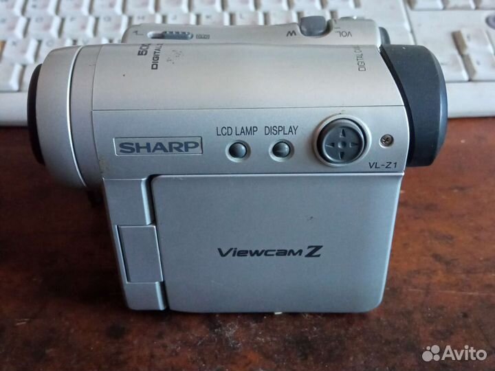 Классика Видеокамера sharp vl-z1