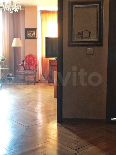 Своб. планировка, 66 м², 2/9 эт.