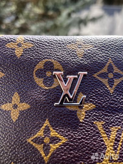 Клатч Louis Vuitton унисекс