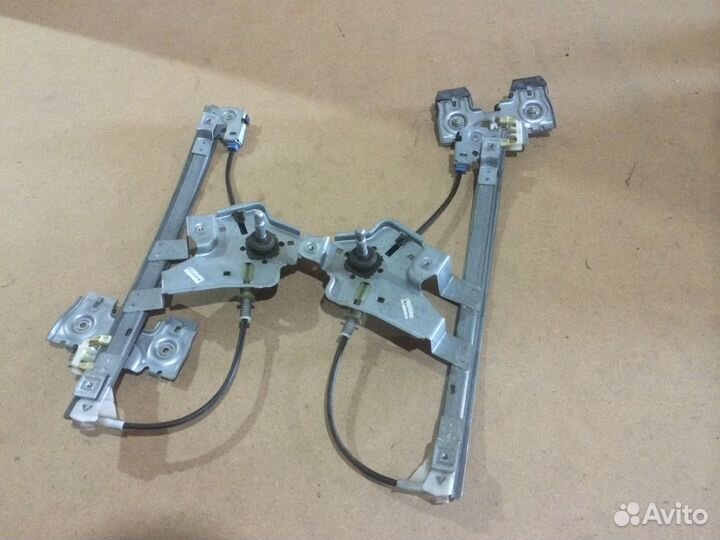 Стеклоподъемники задние Skoda Octavia A4