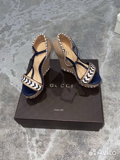 Босоножки Gucci женские