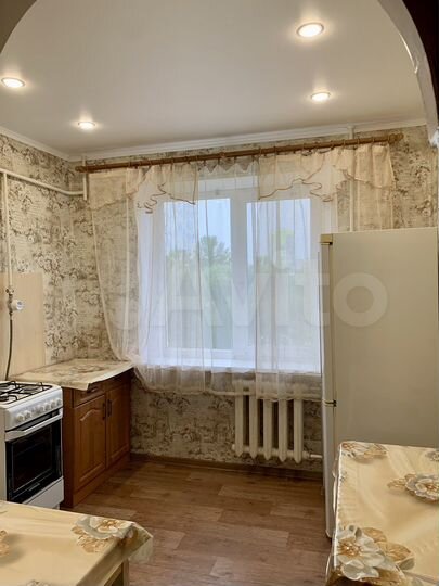 2-к. квартира, 53 м², 2/9 эт.