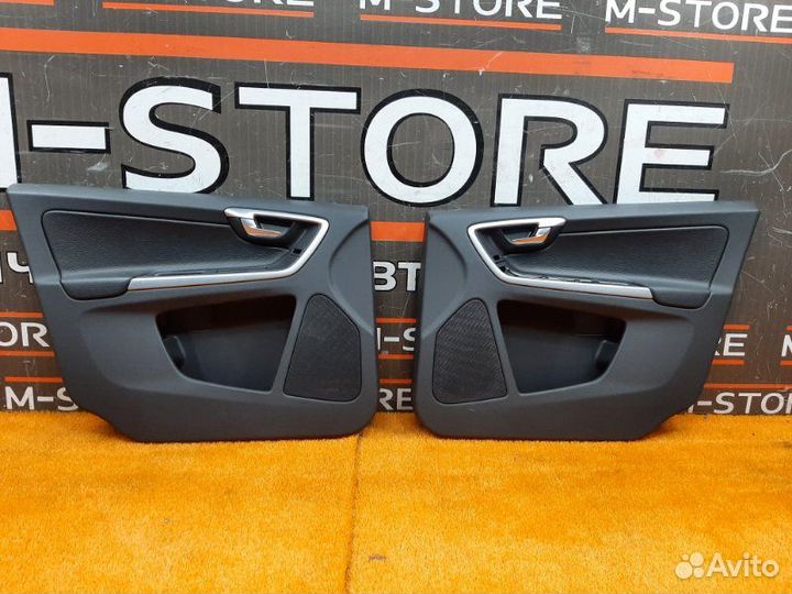 Обшивка двери передняя Volvo Xc60 DZ44 B4204T6