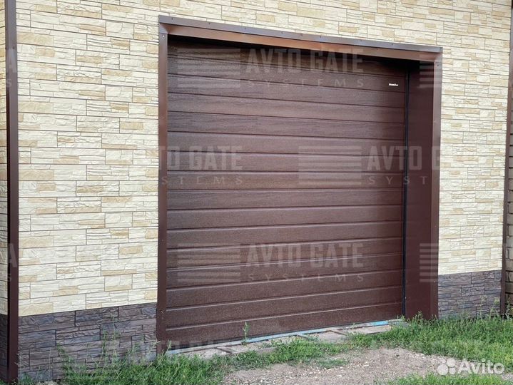 Ворота секционные гаражные