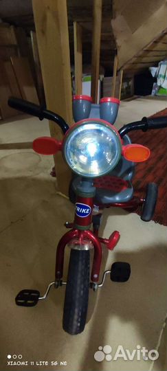 Трехколесный велосипед