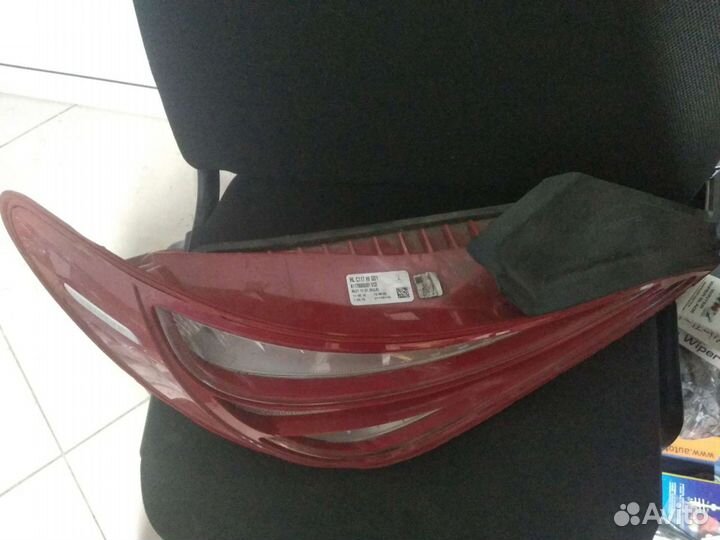 Фонарь левый на Мерседес-бенц CLA 200