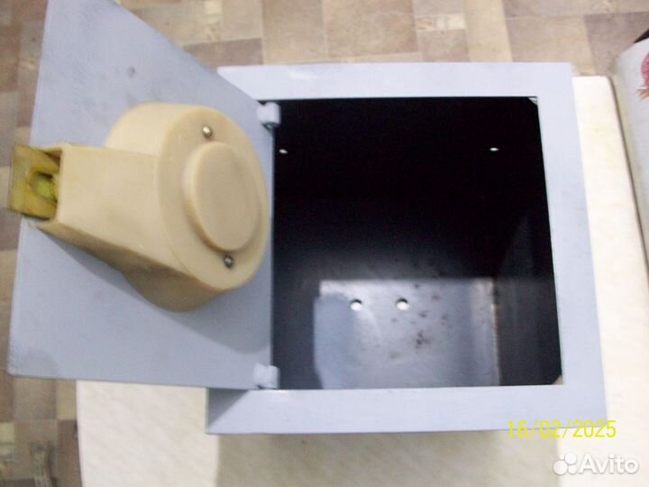 Сейф металлический с кодовым замком СССР