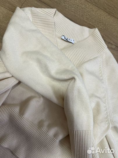 Свитер lichi с v образным вырезом