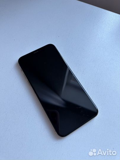 iPhone Xs, 256 ГБ