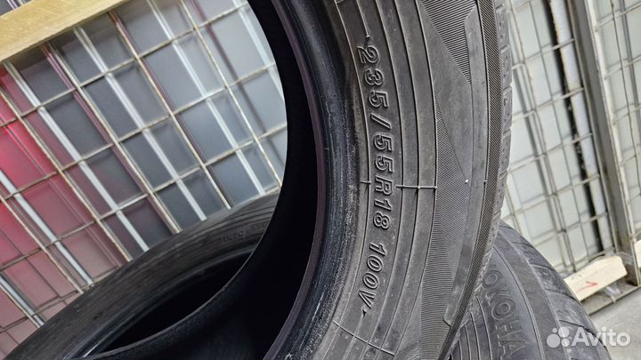 Yokohama BluEarth-A AE-50 235/55 R18 100V