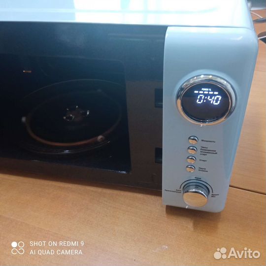 Микроволновая печь Теслер