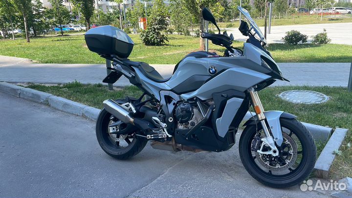 Мотоцикл BMW S 1000XR