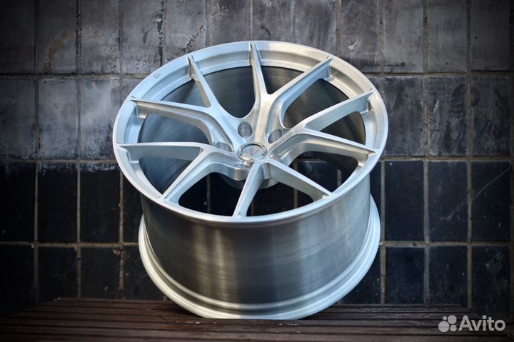 Кованые диски MW Forged MW02 Dark Brushed