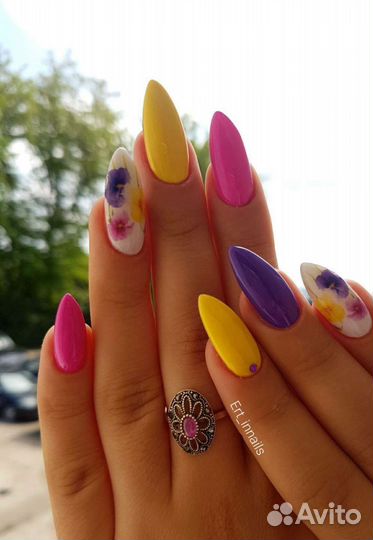 Маникюр на дому
