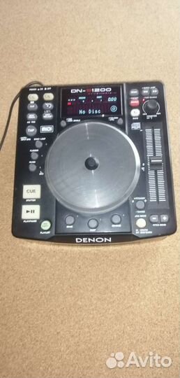 DJ CD-проигрыватель Denon DN-S1200