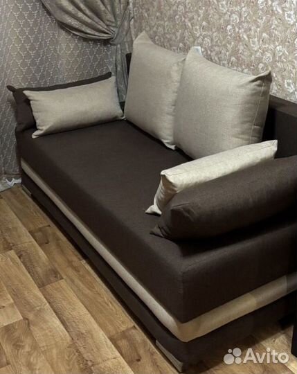 Диван евро книжка