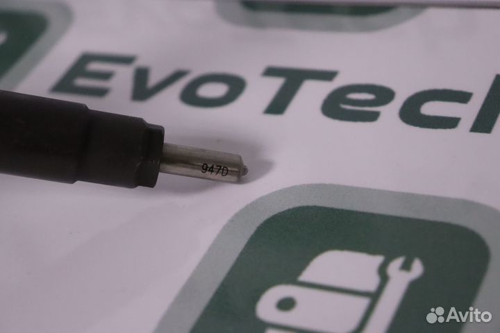 Форсунка топливная 095000-6250