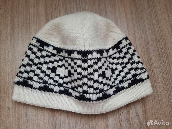 Шапки женские