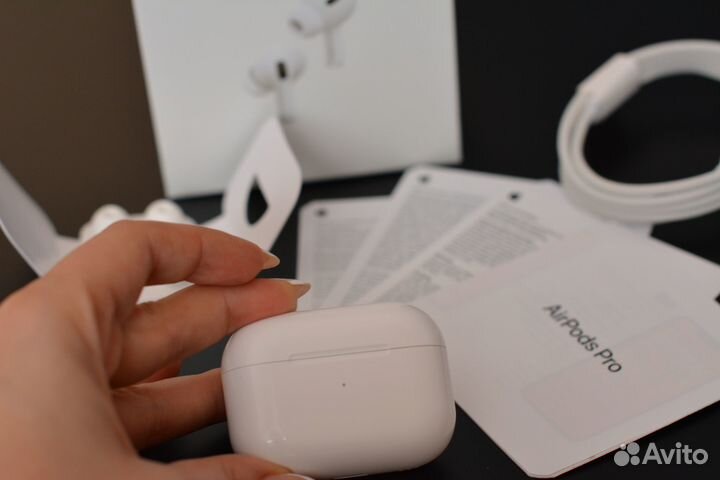 Беспроводные наушники Apple AirPods Pro 2 с Type-C