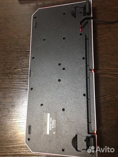 Игровая клавиатура и мышь