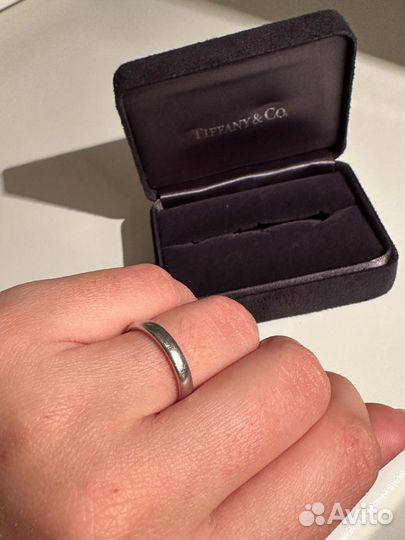 Обручальное кольцо tiffany