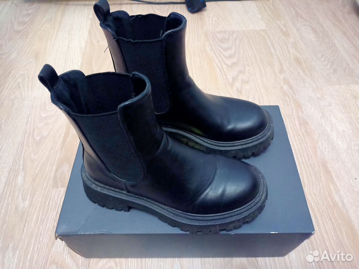 Ботинки Челси демисезонные 36-35 р