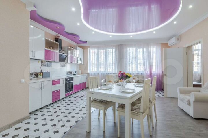 3-к. квартира, 80 м², 4/19 эт.